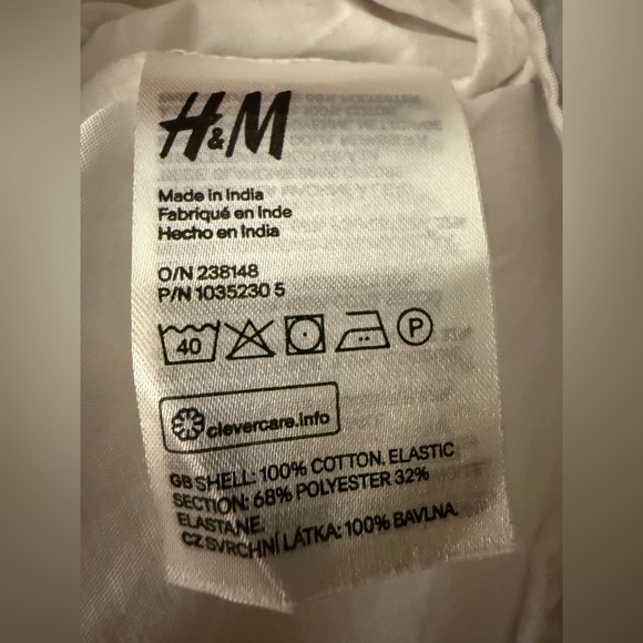 NWT‎ H&M Divided White Smocked Crop Puffy Sleeves Top - Size S - Picture 8 of 8